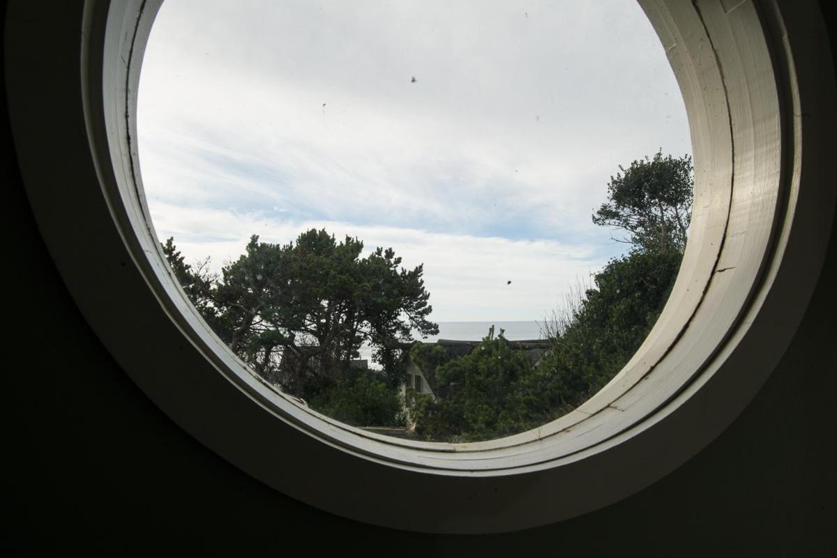 Calypso Villa Lincoln City Buitenkant foto